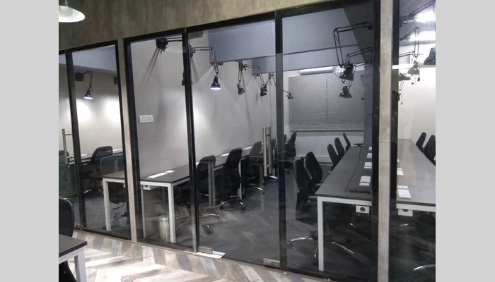 Serviced Office - brokerfree.ai