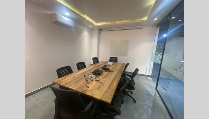 Meeting Rooms - brokerfree.ai.