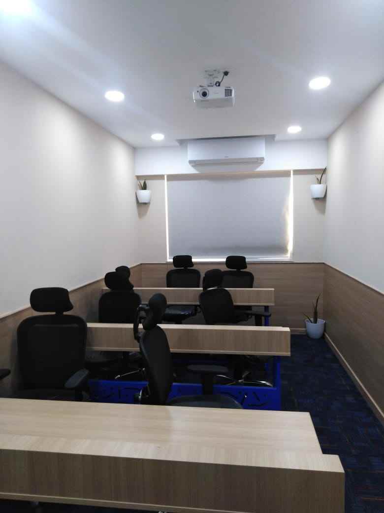Best Training Room in Lucknow - brokerfree.ai