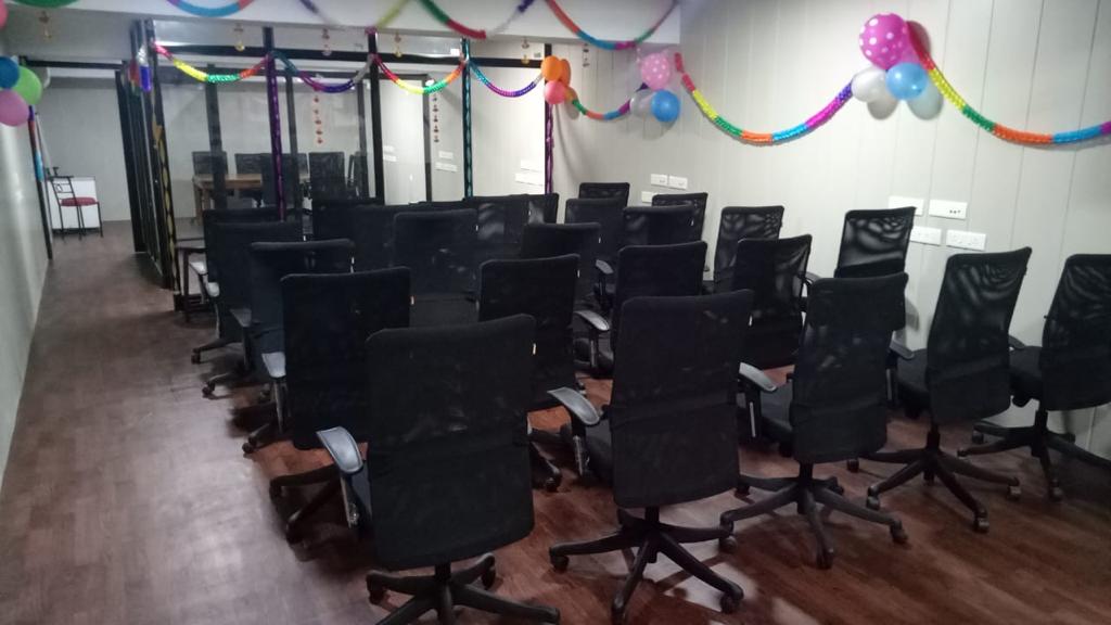 Best Training Room in Chandigarh - brokerfree.ai