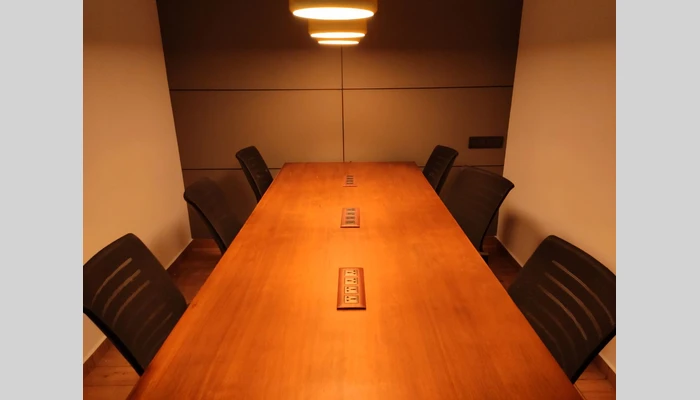 Affordable Meeting Room in Mumbai - brokerfree.ai
